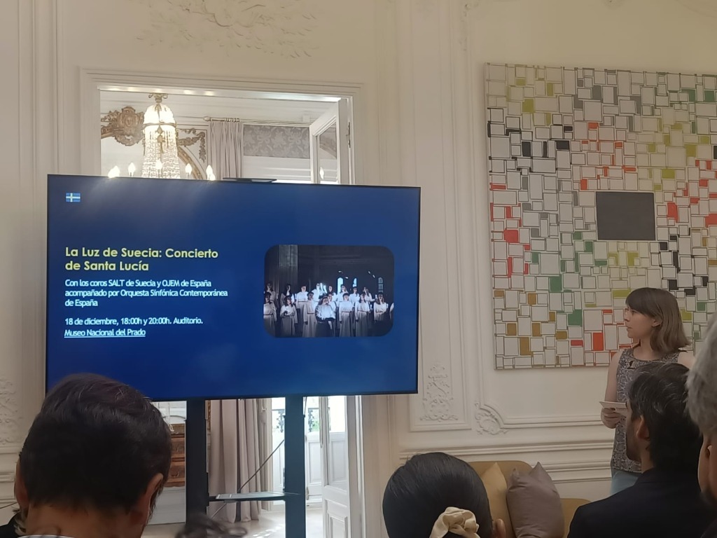 Presentación de la información del concierto de Santa Lucía en pantalla